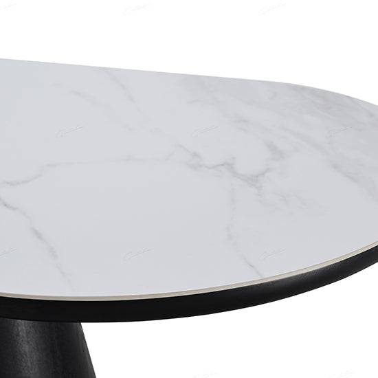 Bianca Oval Sintered Stone Dining Table In Black And White