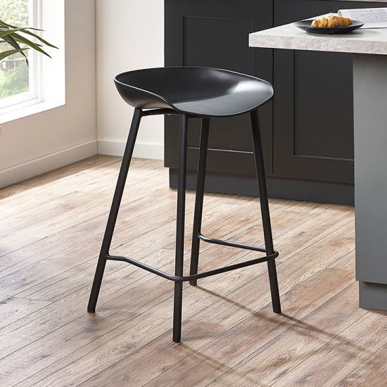 Renzo Plastic Bar Stool In Black With Metal Legs