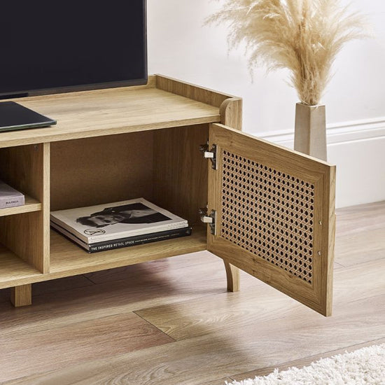 Sydney Wooden TV Stand With 2 Doors In Oak